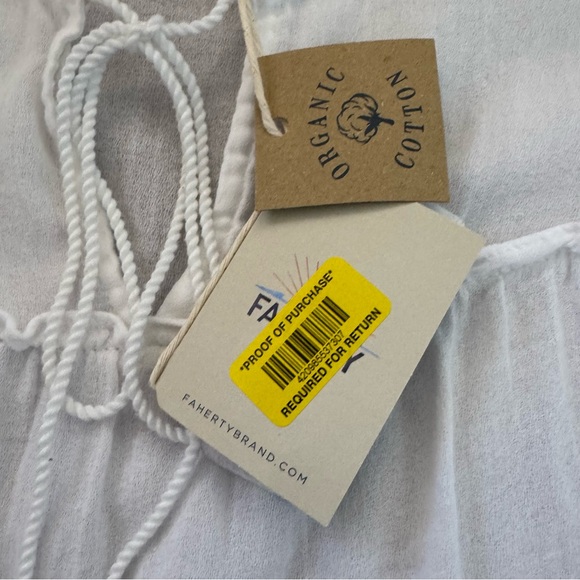 NWT Faherty Organic Cotton White Blouse Top Boho Embroidered Sz M - Picture 6 of 7